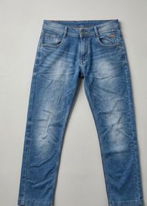 Classic Blue Wash Denim Jeans lenth is 34 inch