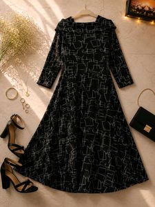 Stylish Black &amp; White Geometric Print Dress
