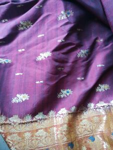 Elegant Silk Saree with Peacock Motifs