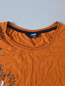 Chic Floral Print T-Shirt
