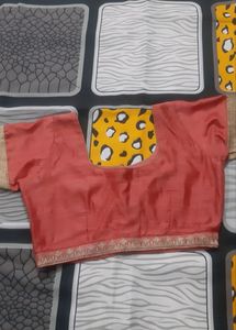 Most Pretty Saree  With Golden Border