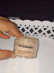 True Match Mineral Powder Foundation