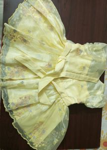 Beautiful And Very Cute Looking Frock For BabyGirl