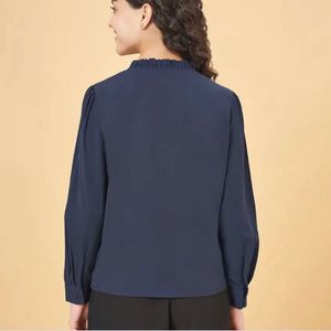 Elegant Navy Blue Three-Quarter Sleeve Top