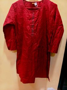 Elegant Red Kurta with Embellished Neckline