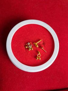 beautiful New earrings gold