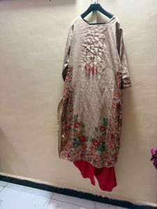 Elegant Kurta Set with Floral Print