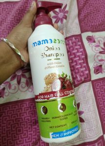 Mamaearth Onion Shampoo for Hair Fall Control