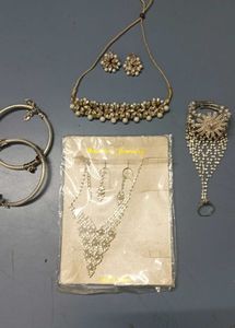 Sparkling Indian Jewelry Set
