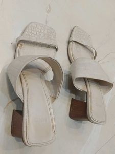 Mango Cream Sandals