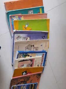 like New   Lot of 7 Textbooks सीबीएसई 9th बुक ऑफर