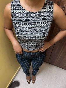 Trendy Geometric Print Sleeveless Top