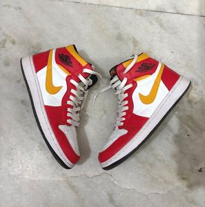 NIKE AIR JORDAN 1 HIGH FUSION RED UK 7 (41)