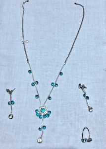 Stunning Blue Stone Jewelry Set