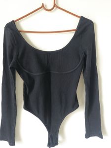 Black Ribbed Long Sleeve Bodysuit