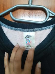 Color Block Crewneck Sweatshirt