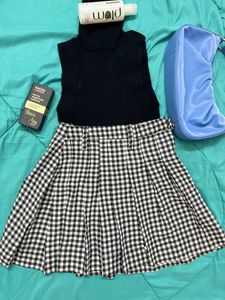 Black And White Check Skirt!