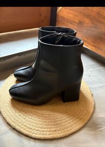 Chic Black Heeled Ankle Boots