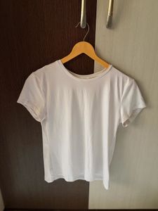H&M White T-Shirt