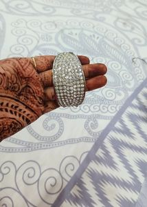 partywear bracelet