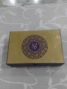 Decorative Elegent Golden Trinket Gift B