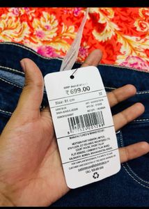 wide leg jeans with tag