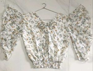 Floral Print Off-Shoulder top