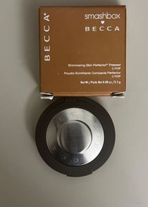 BECCA Shimmering Skin Perfector