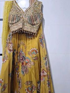 mustard beautiful lehanga choli set