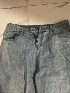 Distressed Light Wash Wide Leg Jeans