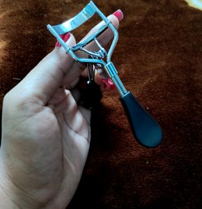 Vega Professional Eyelash curler