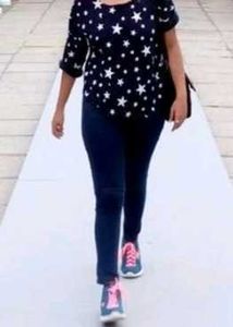 Star Print Pullover