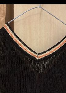 Black V-Neck Knitted Sweater