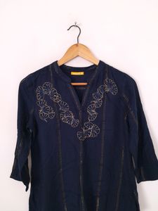 Navy Blue Top (Women's)
