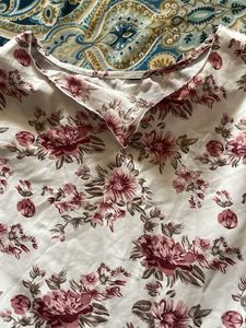 Elegant Floral Print Blouse