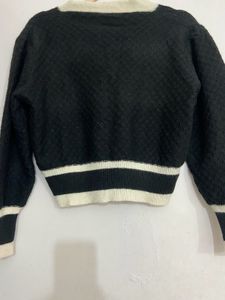Imported Korean Style Chic Black &amp; White Cardigan