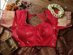 Elegant Cream &amp; Red Banarasi Silk Saree