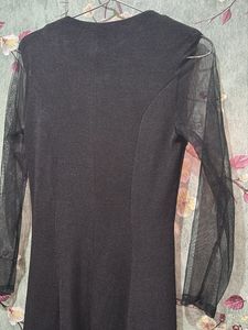 Elegant Black Dress with Lace Detail