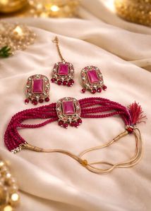 Stunning Indian Jewelry Set