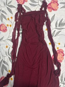 Elegant Sparkly Midi Dress