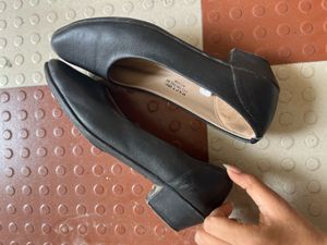 Classic Black Ballerina Flats