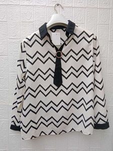 New with tag Pinterest Chic Chevron Print Blouse