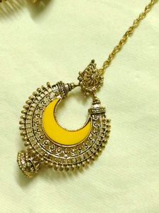 chaand Bali Jhumka Earrings