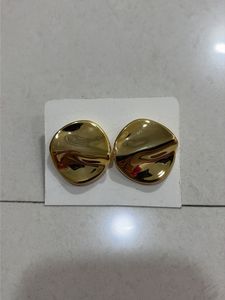 Brand new Chic Gold-Tone Sculptural Earrings