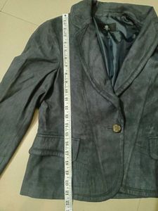 Vintage Italian Women Fancy Jacket Size S &amp; M.