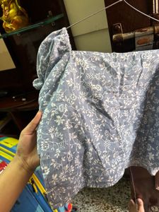 Blue Floral Puff Sleeve Top