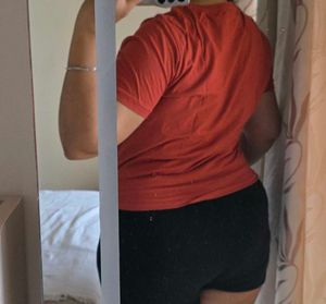Chic Orange Tie-Back T-Shirt