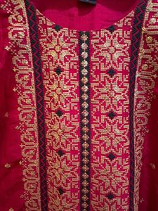 Embroidered Pink Kurta Set