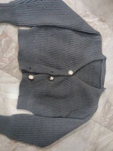PRICE DROPE !!!! Chic Grey Knit Cardigan