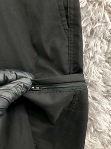CHAPS Men's Black Cargo Shorts